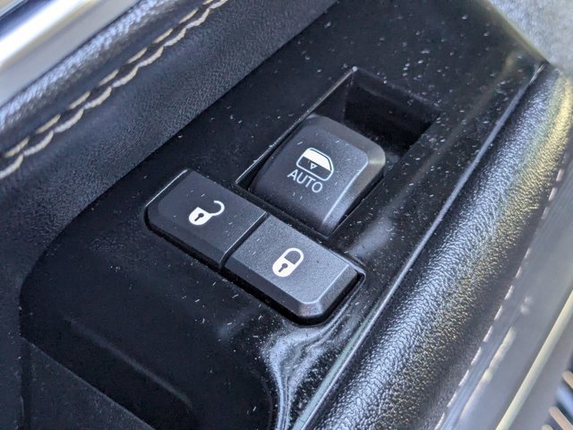 Used 2024 Jeep Wagoneer Series II image 32