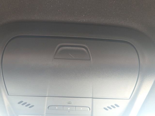 Used 2024 Buick Enclave Premium image 35