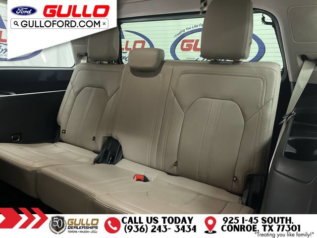 Certified 2023 Ford Expedition Limited RWD image 15