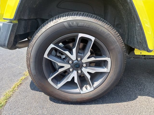 Used 2024 Jeep Wrangler Unlimited AWD/4WD image 17