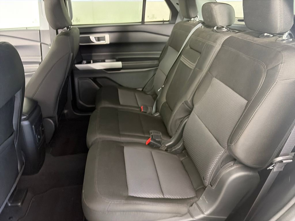 Certified 2022 Ford Explorer XLT AWD/4WD image 13