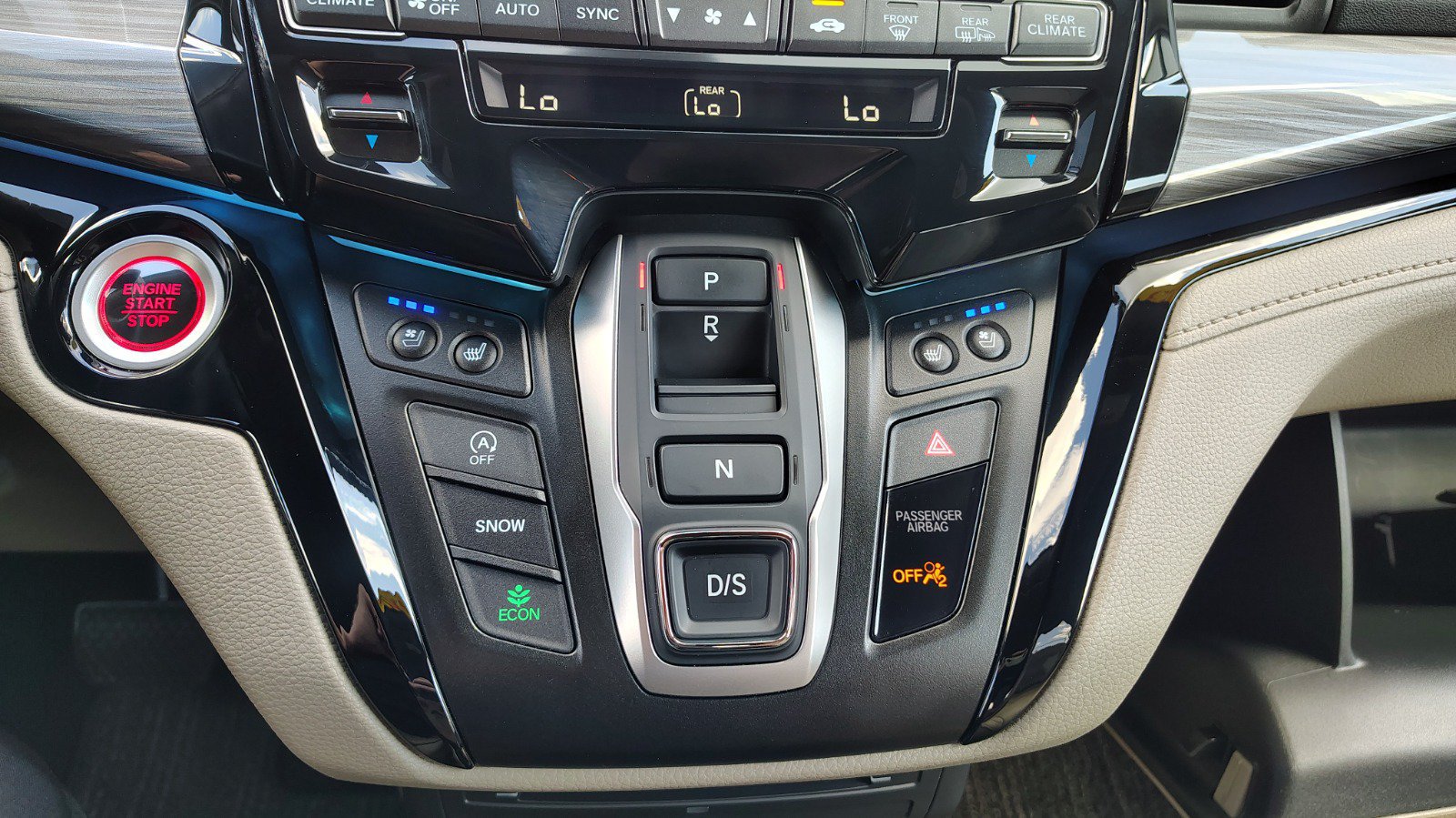 Used 2023 Honda Odyssey Elite image 41