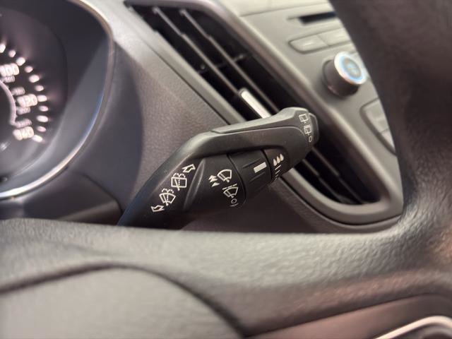 Certified 2018 Ford Escape SE FWD image 18