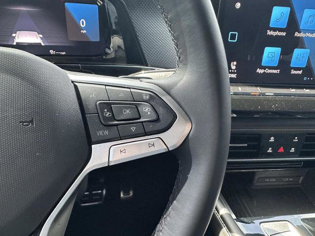 Used 2025 Volkswagen Atlas Cross Sport SEL Premium R-Line AWD/4WD image 34