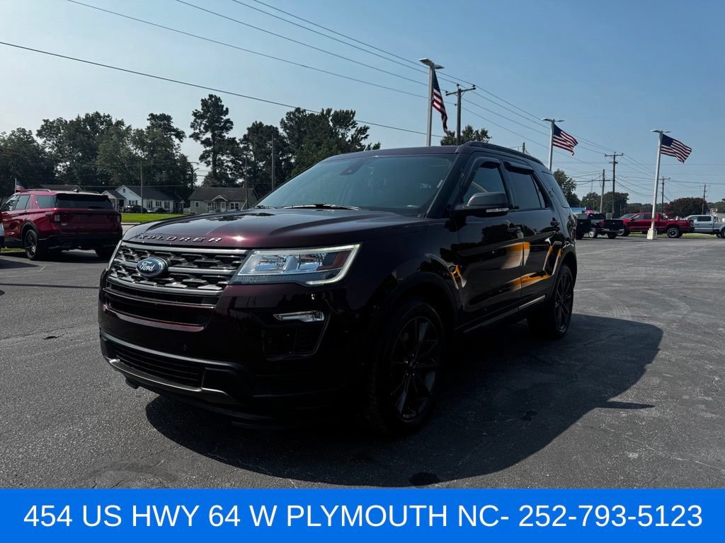 Certified 2018 Ford Explorer XLT w/ Equipment Group 202A