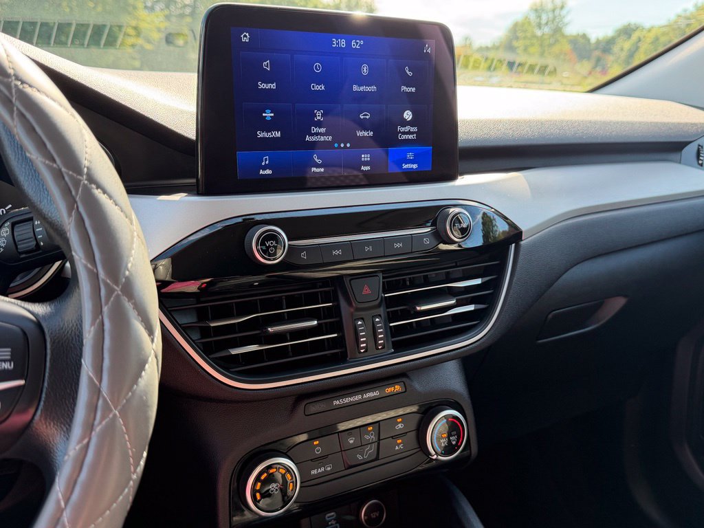 Certified 2021 Ford Escape SE FWD image 30