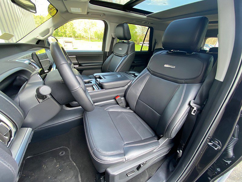 Certified 2025 Ford Expedition Max Platinum AWD/4WD image 25