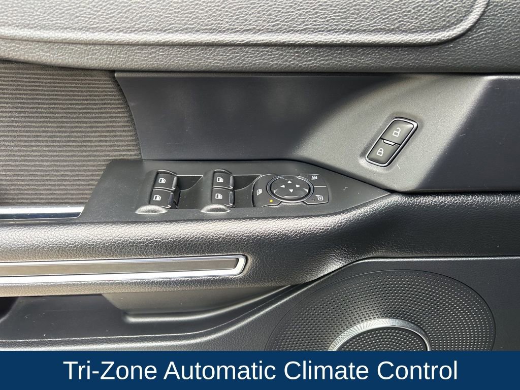 Certified 2021 Ford Expedition XLT image 12