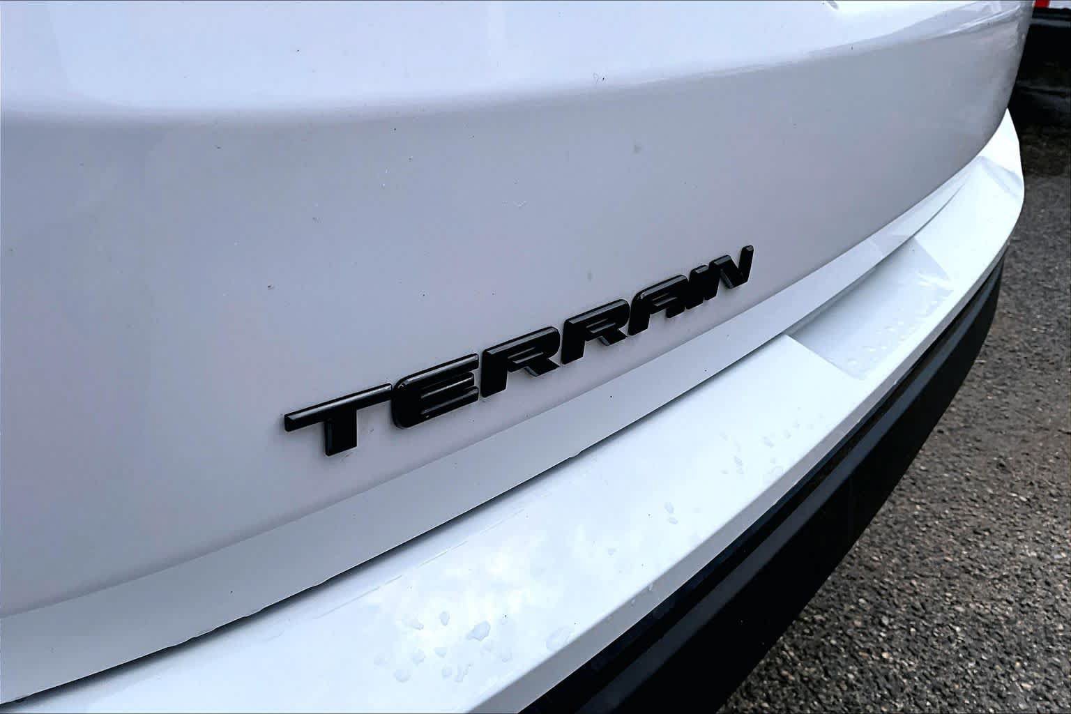 Used 2021 GMC Terrain SLT w/ Elevation Edition FWD image 10