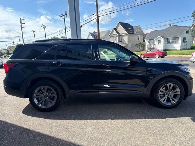 Certified 2026 Ford Explorer Active w/ Active Comfort Package AWD/4WD image 5