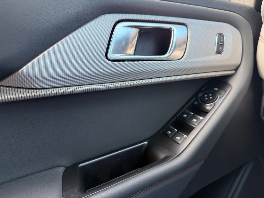 Certified 2025 Ford Explorer Active image 23