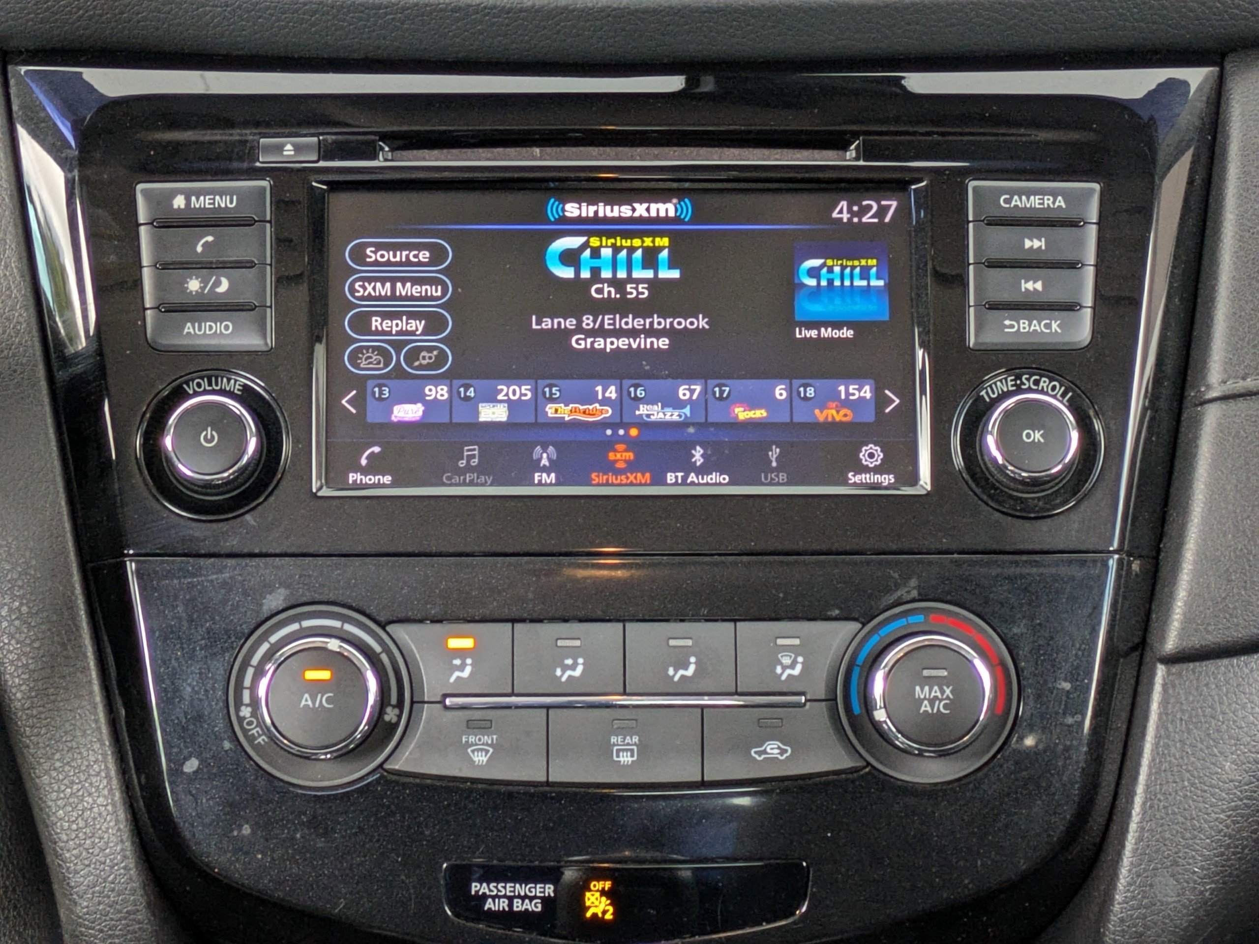 Used 2020 Nissan Rogue S FWD image 18