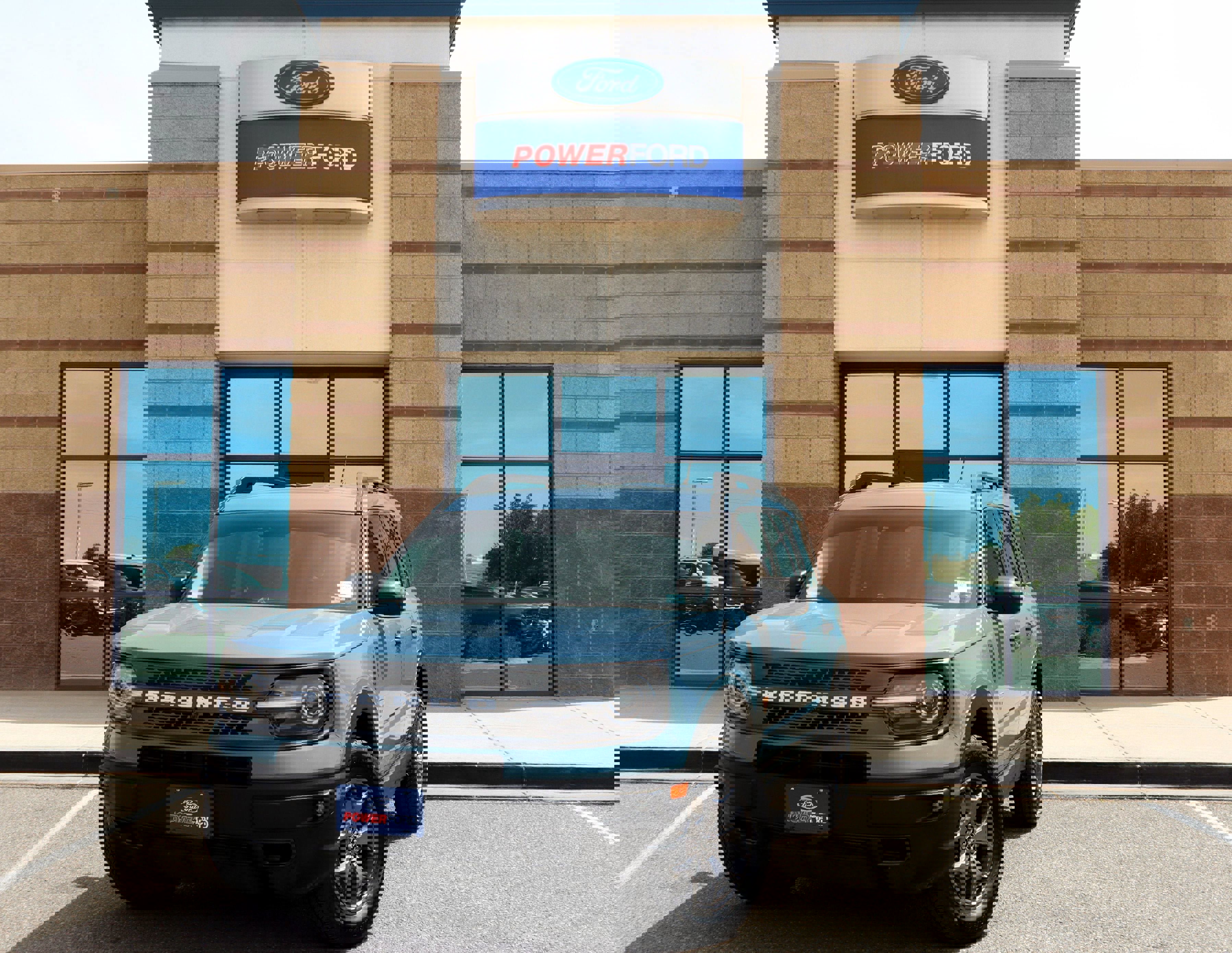 Certified 2023 Ford Bronco Sport Badlands image 2