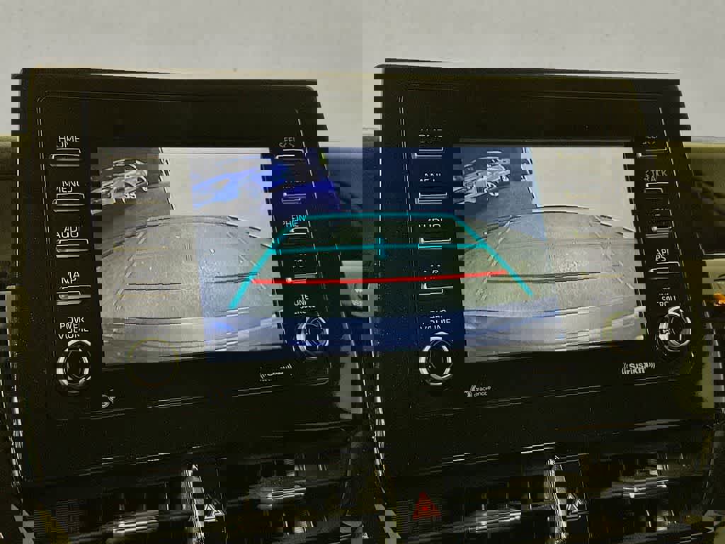 Used 2023 Toyota Camry SE image 27