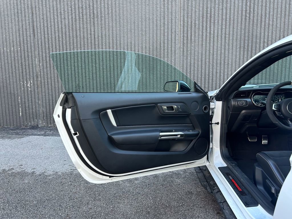 Certified 2021 Ford Mustang Shelby GT500 w/ Technology Package image 13