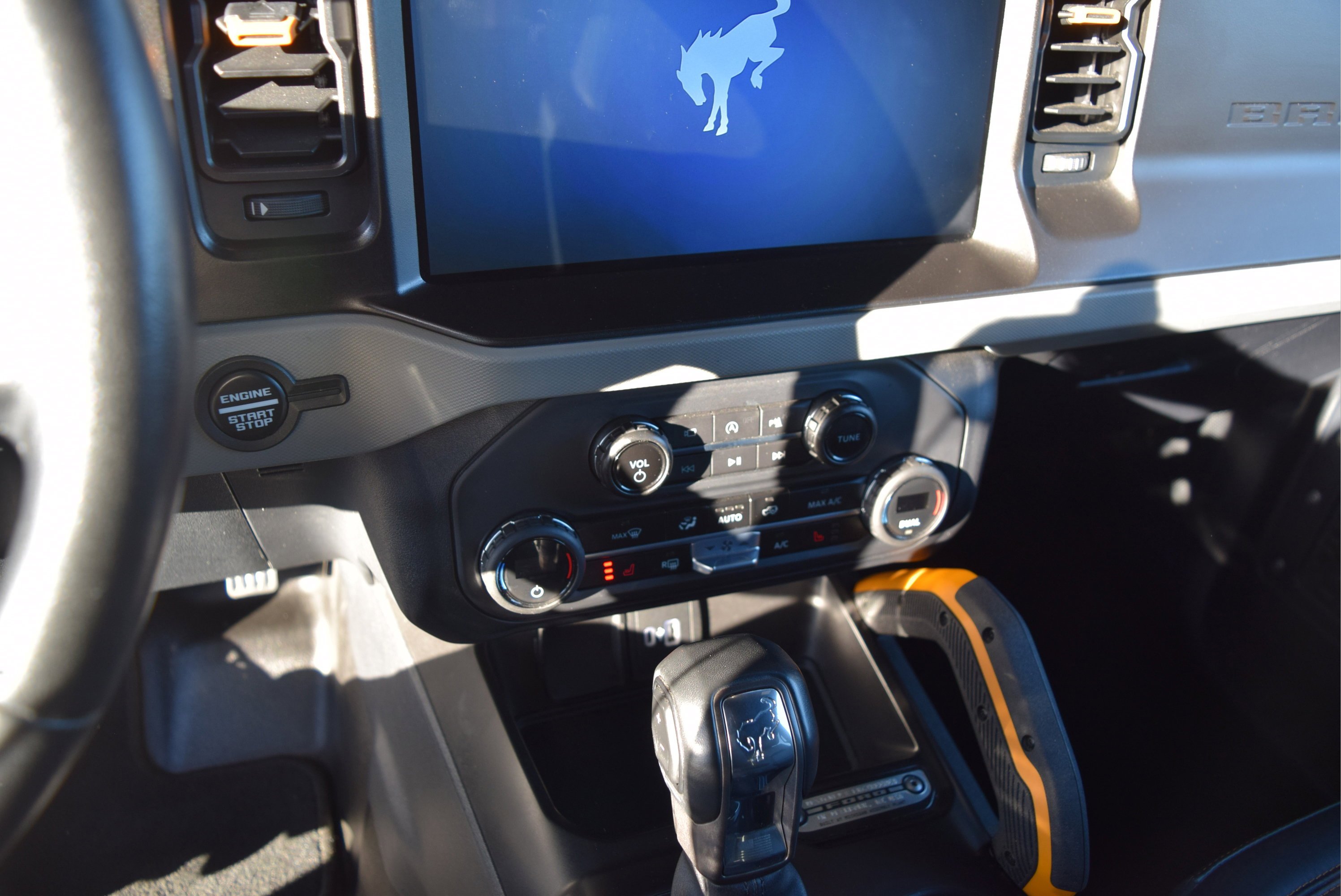 Certified 2023 Ford Bronco Badlands image 14