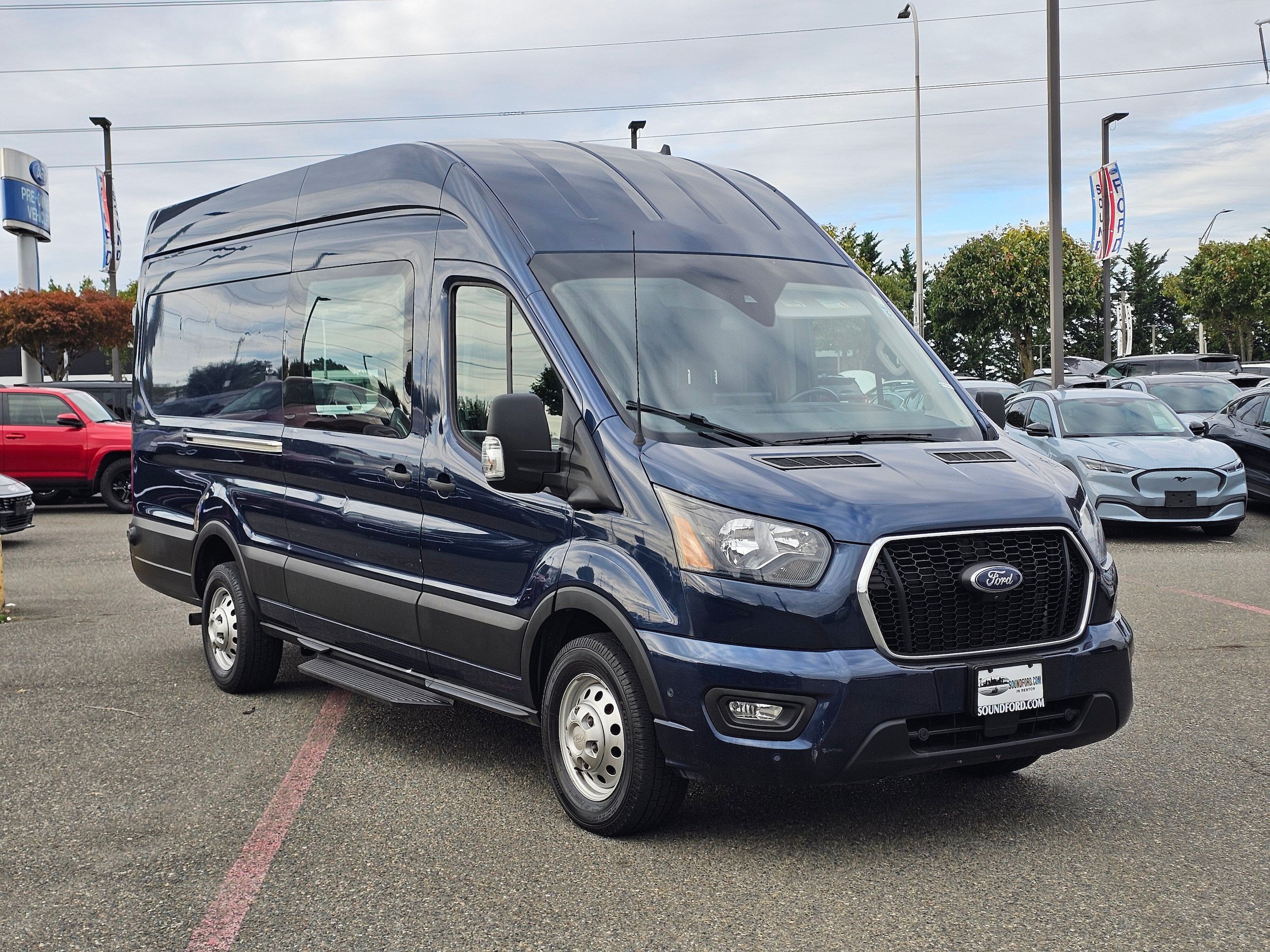 Certified 2022 Ford Transit 250 148 High Roof Extended AWD w/ RV Prep Package image 3