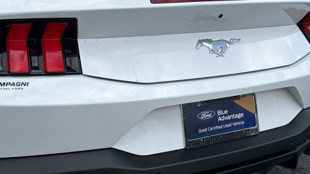 Certified 2025 Ford Mustang Convertible RWD image 26