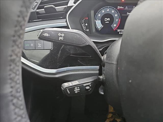 Used 2022 Audi Q3 2.0T Premium Plus w/ Premium Plus Package image 18