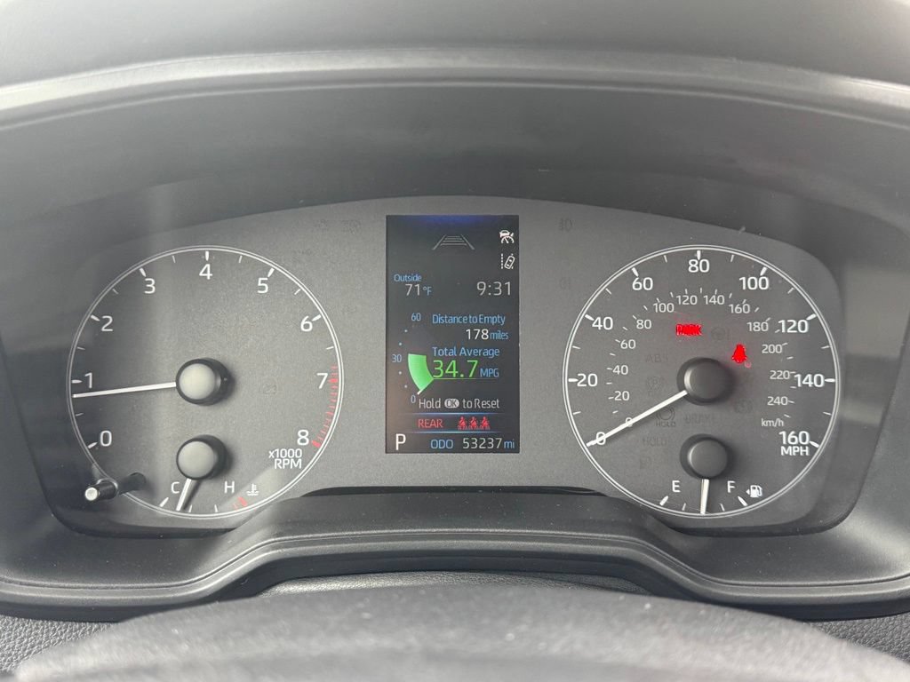 Used 2025 Toyota Corolla LE FWD image 8