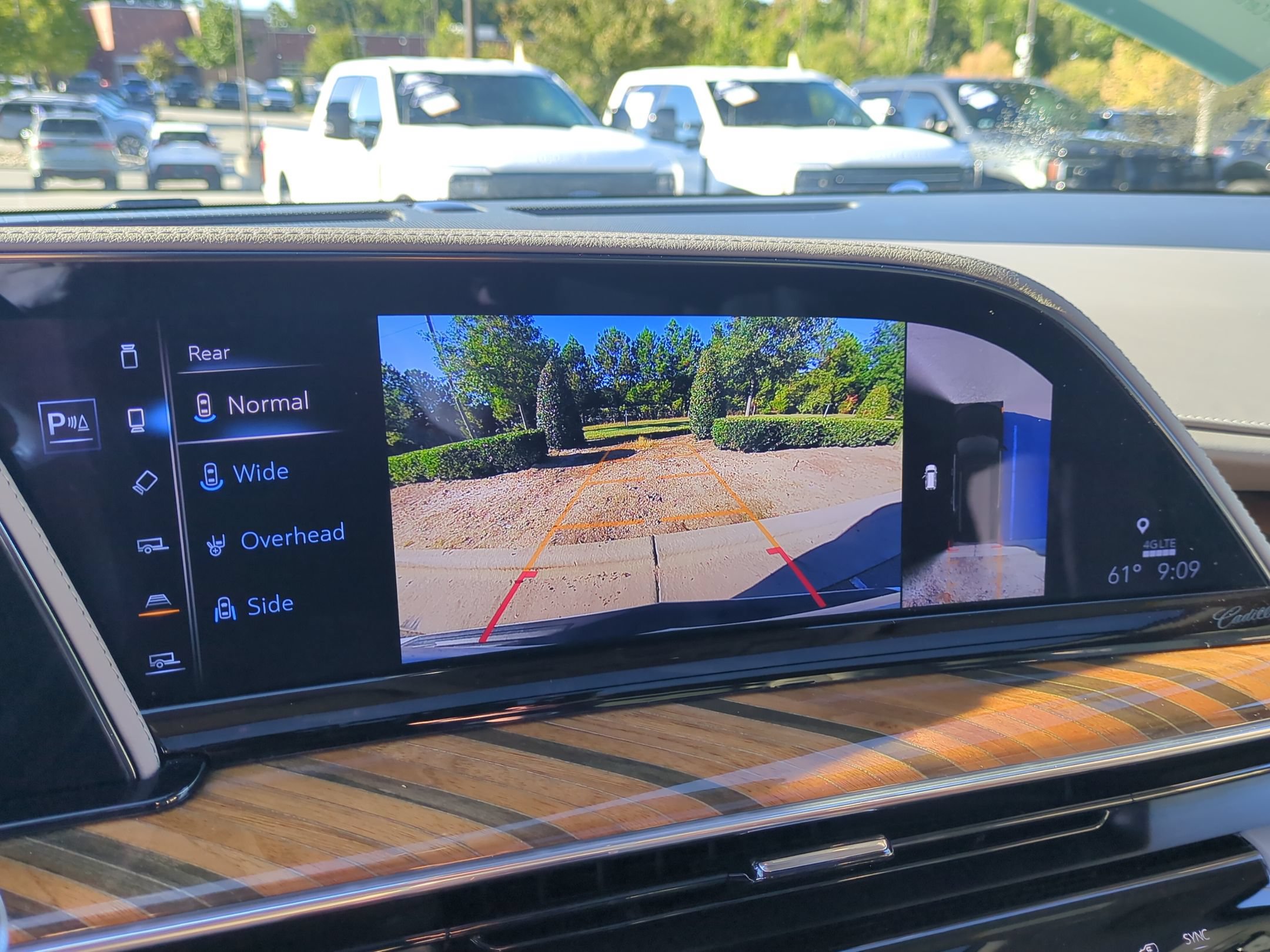 Used 2024 Cadillac Escalade ESV Sport Platinum AWD/4WD image 24