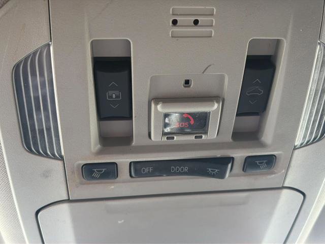 Used 2021 Toyota Highlander Platinum image 32