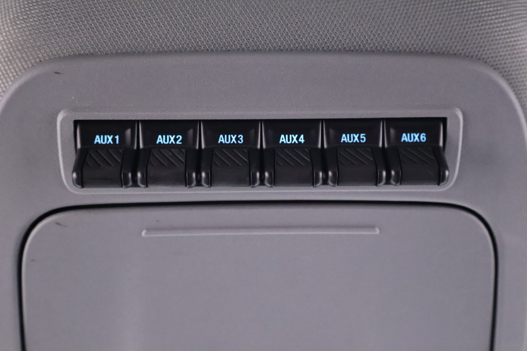 Certified 2024 Ford F550 4x4 Regular Cab Super Duty image 27