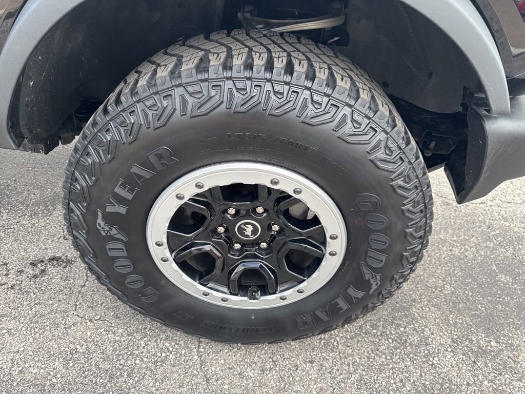 Certified 2023 Ford Bronco Big Bend w/ Sasquatch Package AWD/4WD image 41