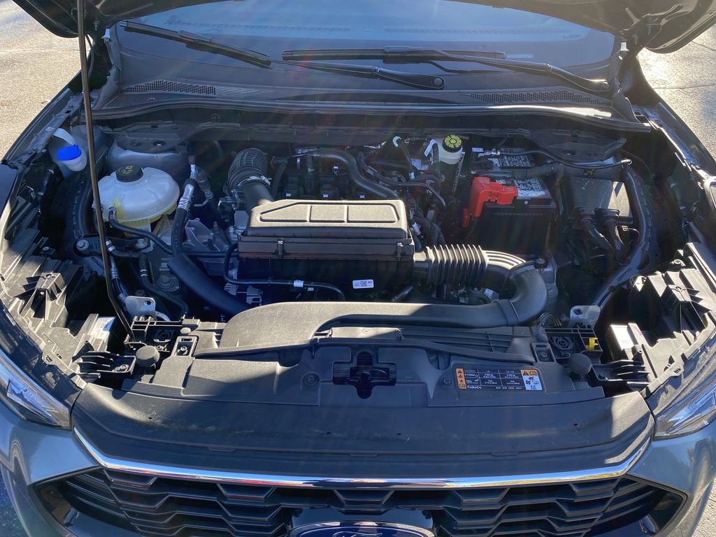 Certified 2025 Ford Escape ST-Line image 45