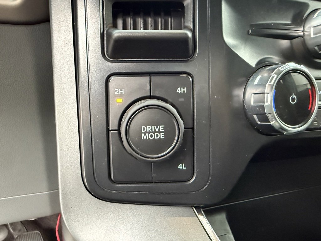 Certified 2022 Ford F150 XLT w/ Equipment Group 302A High image 13