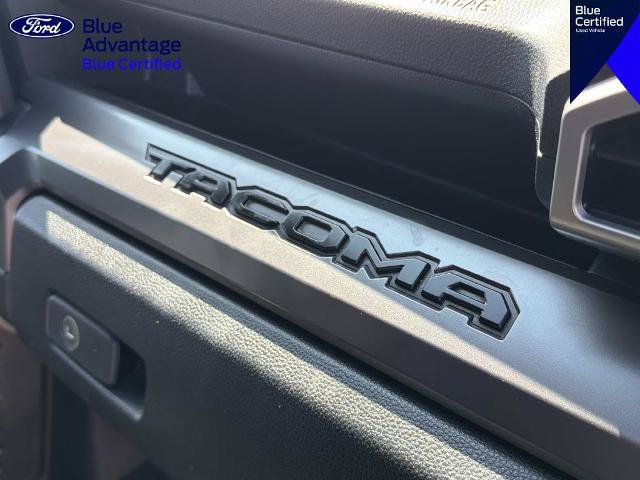 Used 2024 Toyota Tacoma SR5 AWD/4WD image 31