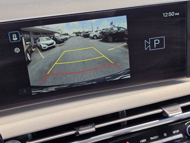 Used 2025 Hyundai Tucson SEL FWD image 24