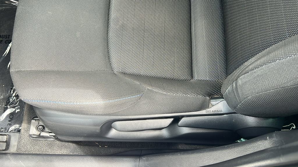 Used 2022 Toyota Corolla SE w/ Carpet Mat Package (TMS) FWD image 14