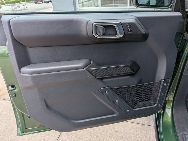 Certified 2025 Ford Bronco Badlands AWD/4WD image 12
