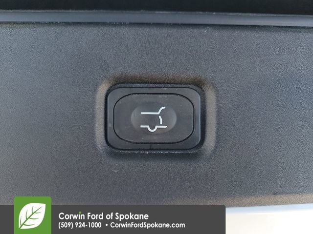 Certified 2025 Ford Expedition Max Active image 27