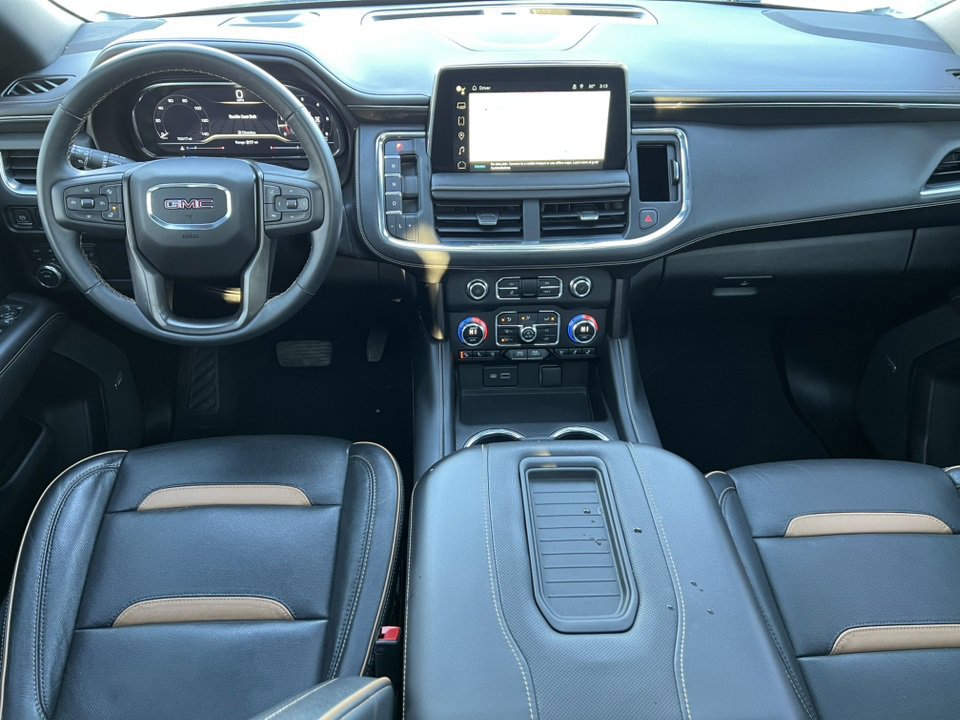 Used 2023 GMC Yukon XL AT4 image 10