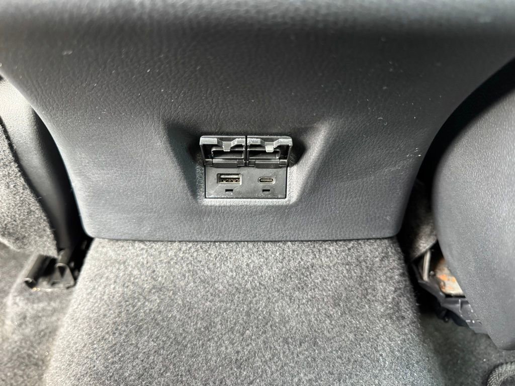 Used 2025 Toyota Camry LE image 35