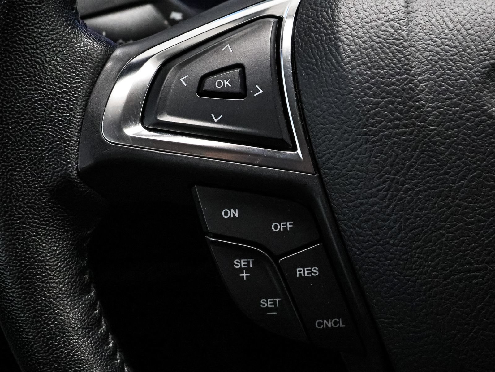 Certified 2022 Ford Edge SEL AWD/4WD image 32