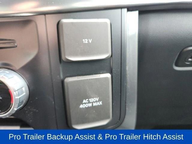 Certified 2023 Ford F150 Lariat image 35