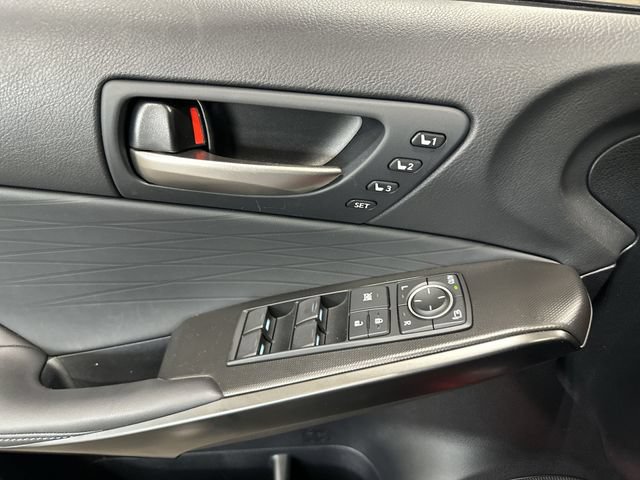 Used 2025 Lexus IS 350 F Sport w/ Navigation Package AWD/4WD image 19
