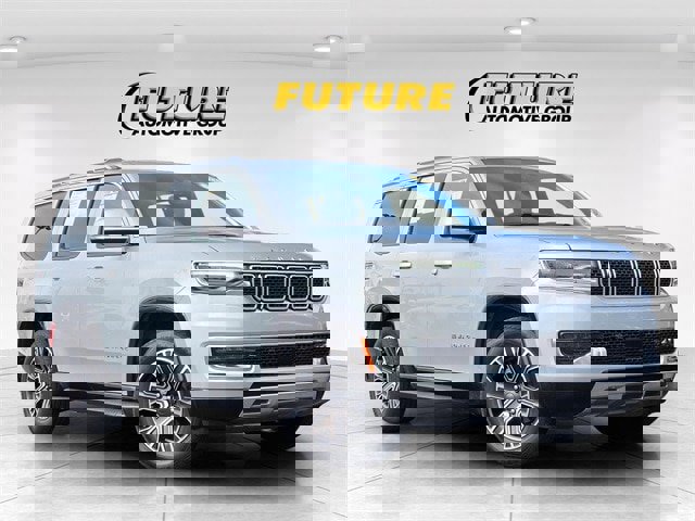 Used 2022 Jeep Wagoneer Series III w/ Rear Seat Video Group 1 video 1