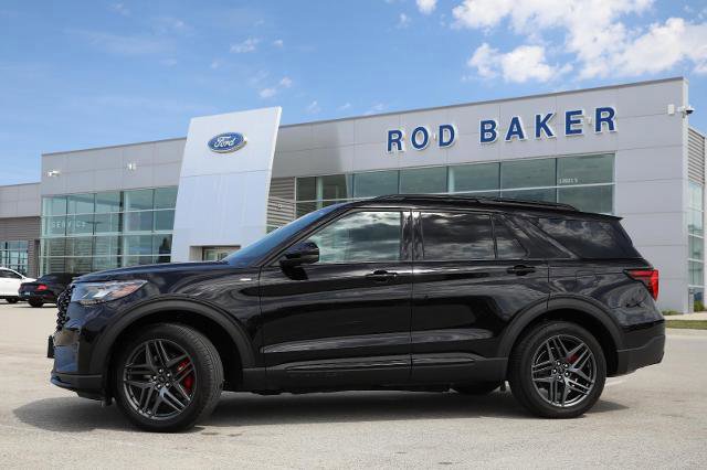 Certified 2025 Ford Explorer ST-Line w/ Premium Package image 9