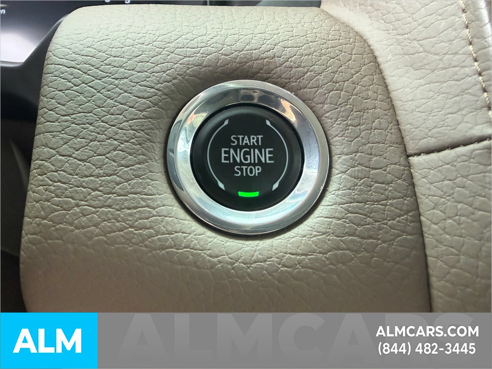 Used 2023 GMC Yukon XL Denali w/ Denali Reserve Package RWD image 24