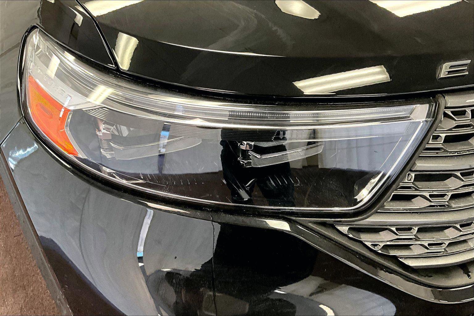 Certified 2023 Ford Explorer XLT w/ Equipment Group 202A image 28