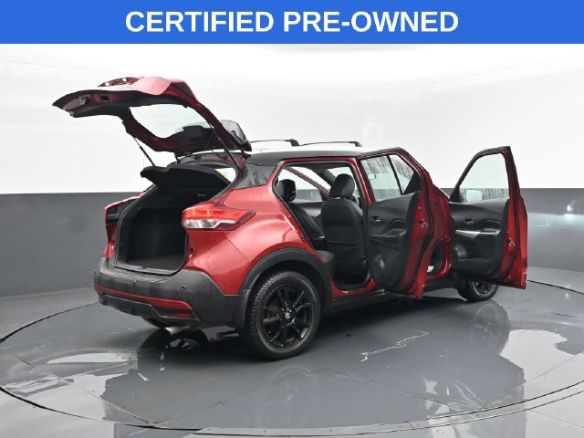 Used 2020 Nissan Kicks SR w/ SR Premium Package FWD image 30