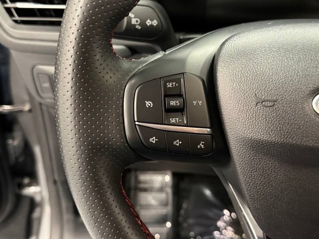 Certified 2024 Ford Escape ST-Line AWD/4WD image 19