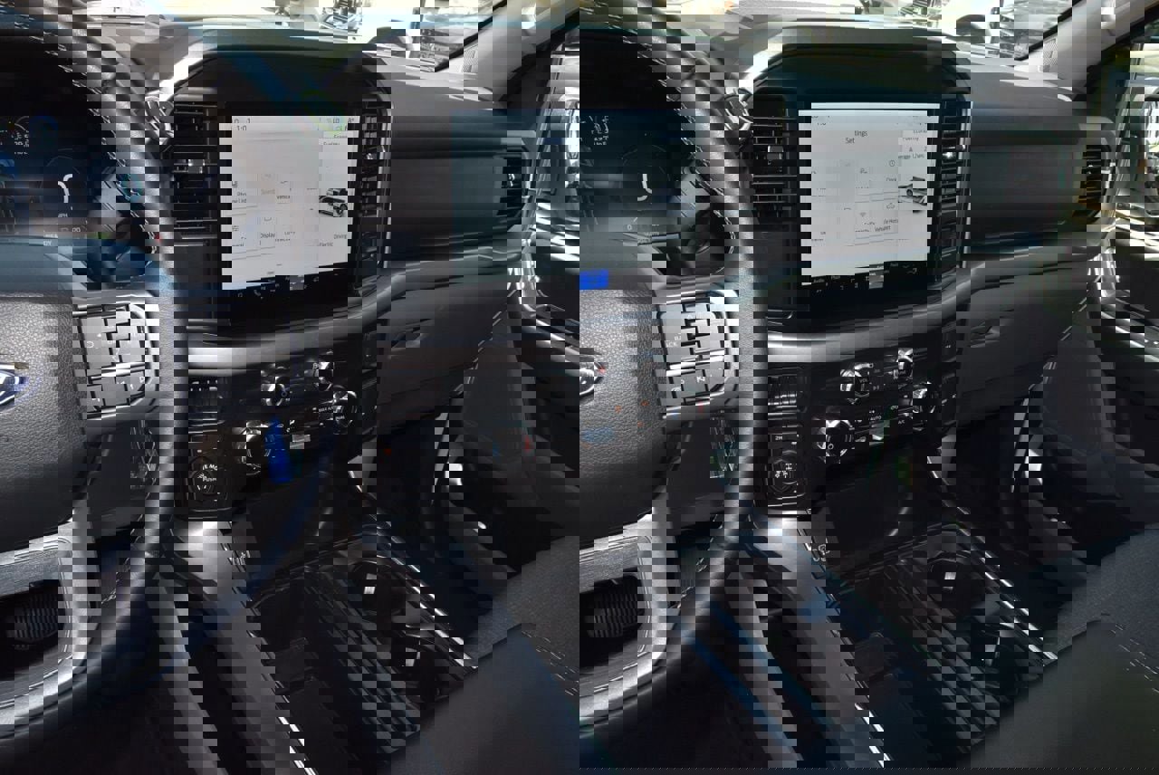 Certified 2025 Ford F150 XLT w/ Equipment Group 301A Standard image 27