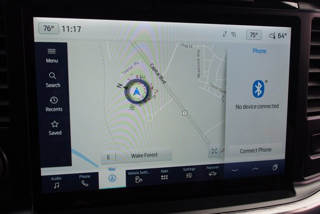 Certified 2022 Ford F150 Lariat w/ Equipment Group 502A High image 27