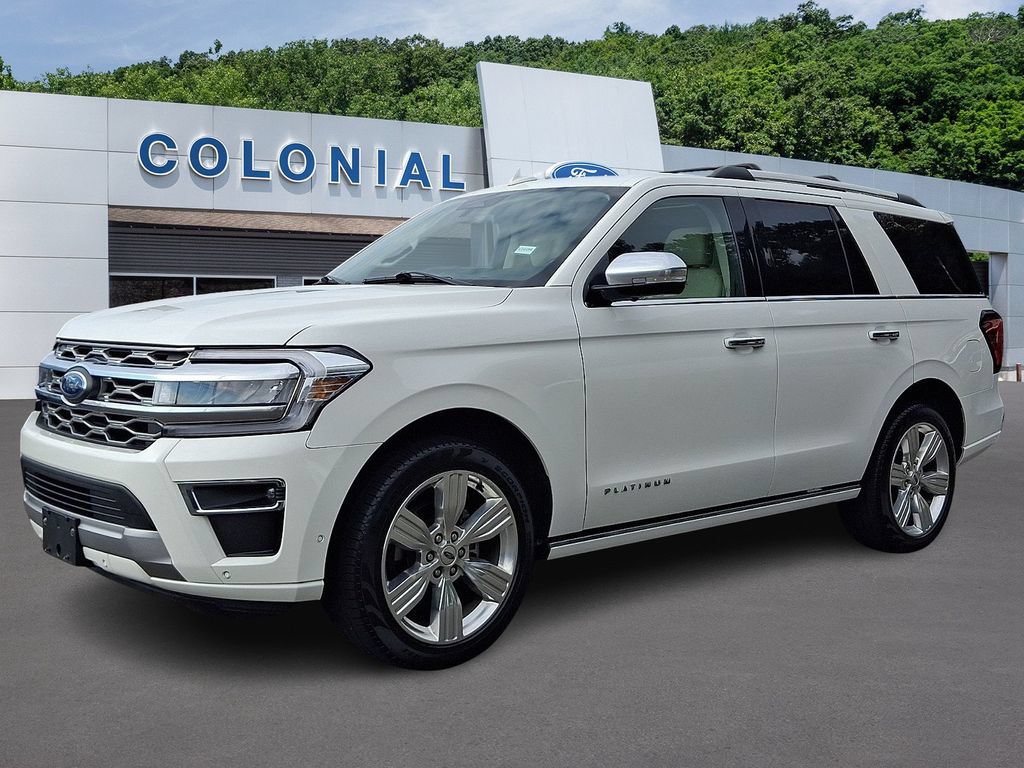 Certified 2024 Ford Expedition Platinum AWD/4WD image 3