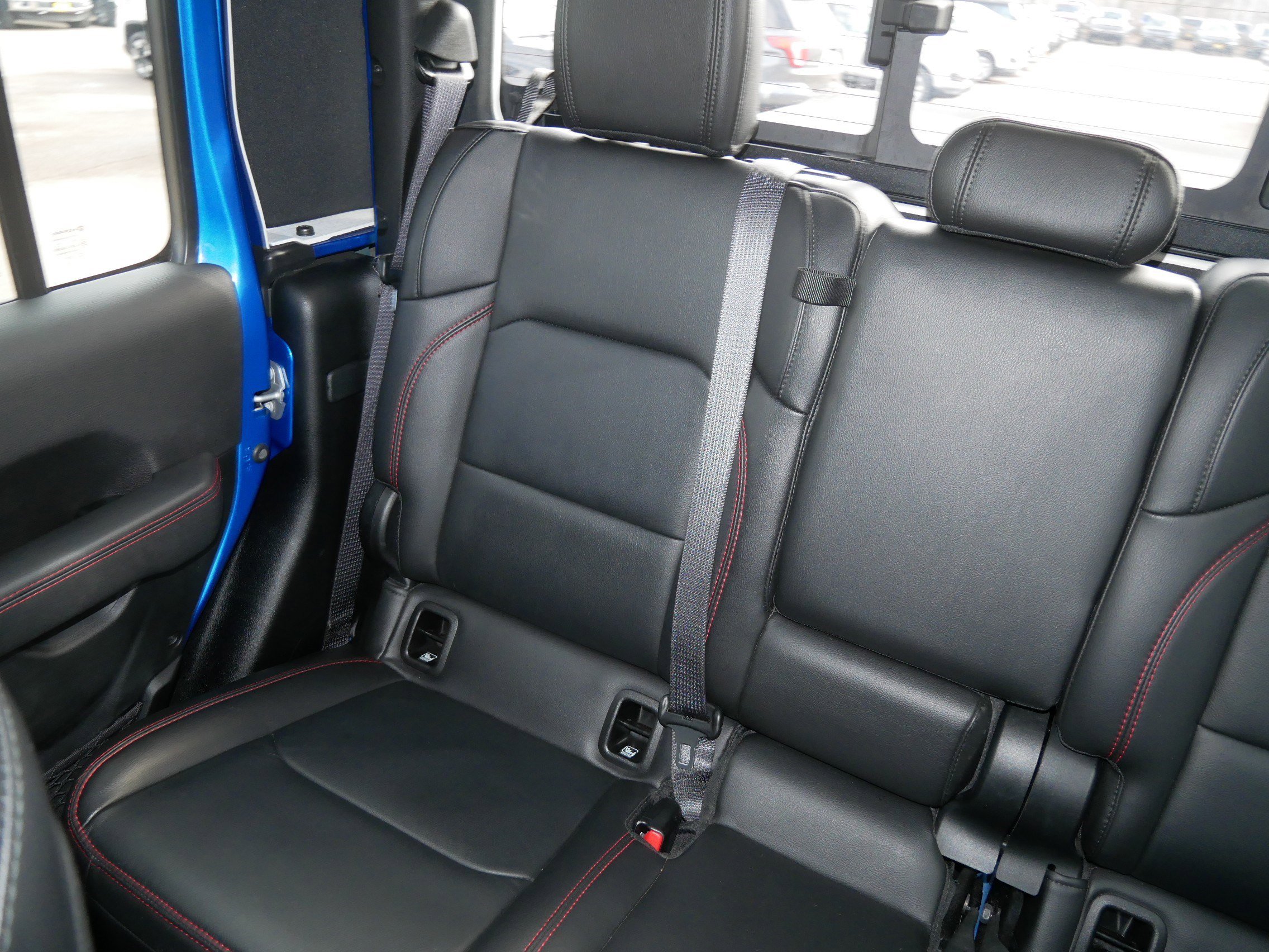 Used 2021 Jeep Gladiator Rubicon image 12